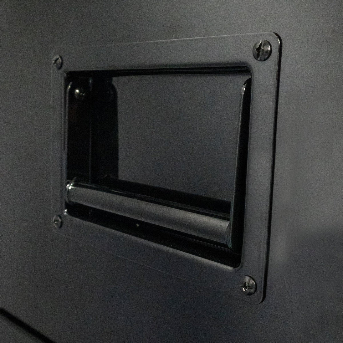 handle from cabinet