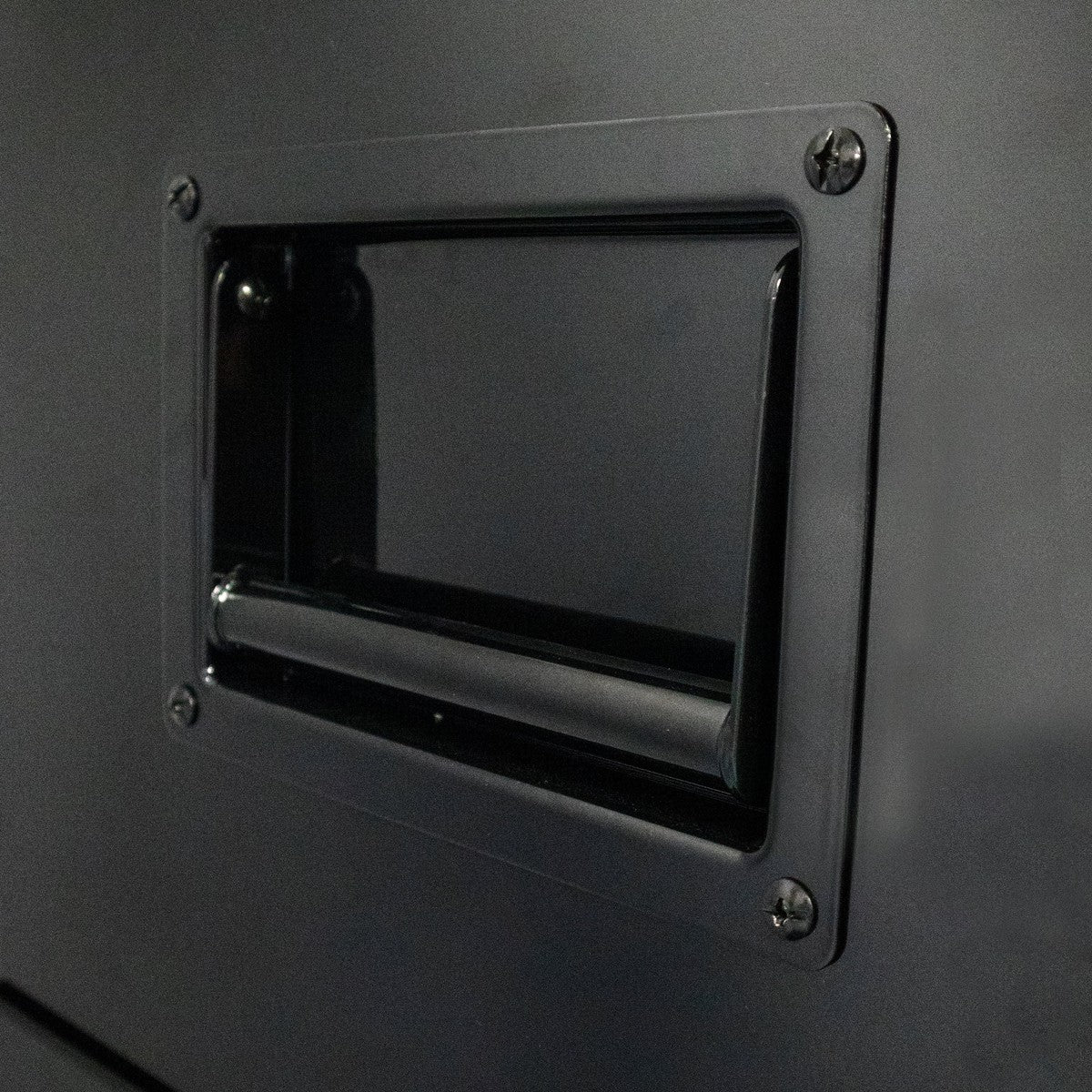 handle from cabinet